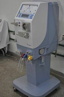Uma das cinco máquinas de hemodiálise do HUGV